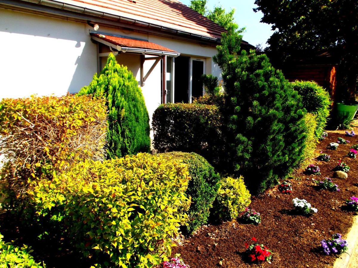 Premiere Classe Chantilly Sud Luzarches Chaumontel Exterior photo